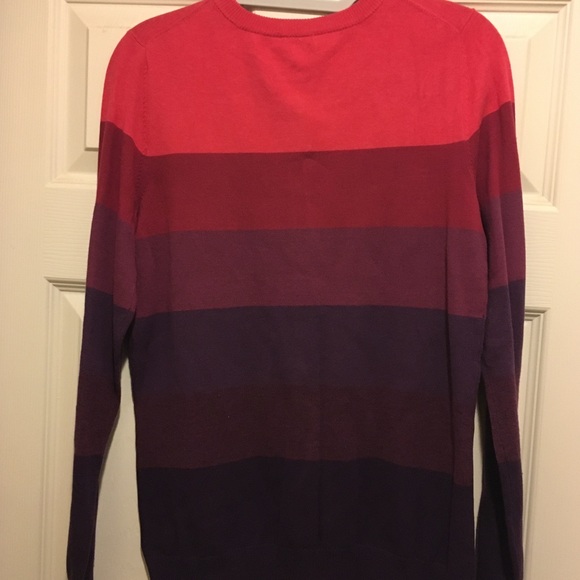 Liz Claiborne red multi sweater/cardigan - Picture 3 of 3